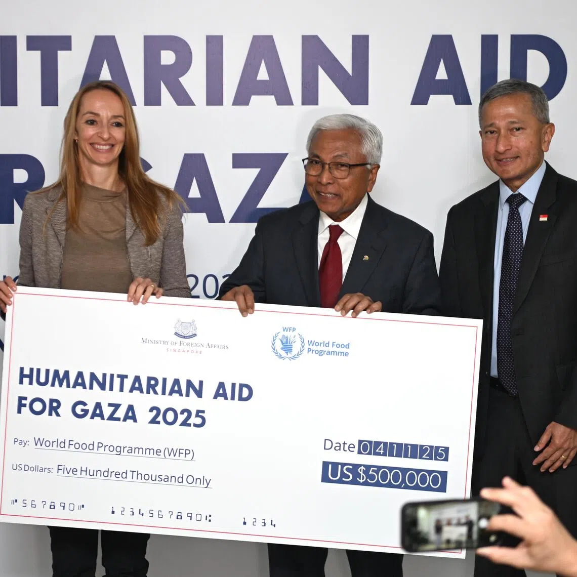 (From right) Foreign Minister Vivian Balakrishnan; Singapore’s Representative to the Palestinian Authority Hawazi Daipi; Ms Jane Waite, Head of Programmes of World Food Programme for Palestine; and Palestinian Authority Minister of Foreign Affairs and Expatriates Varsen Aghabekian at the cheque handover ceremony in Ramallah on Nov 4.