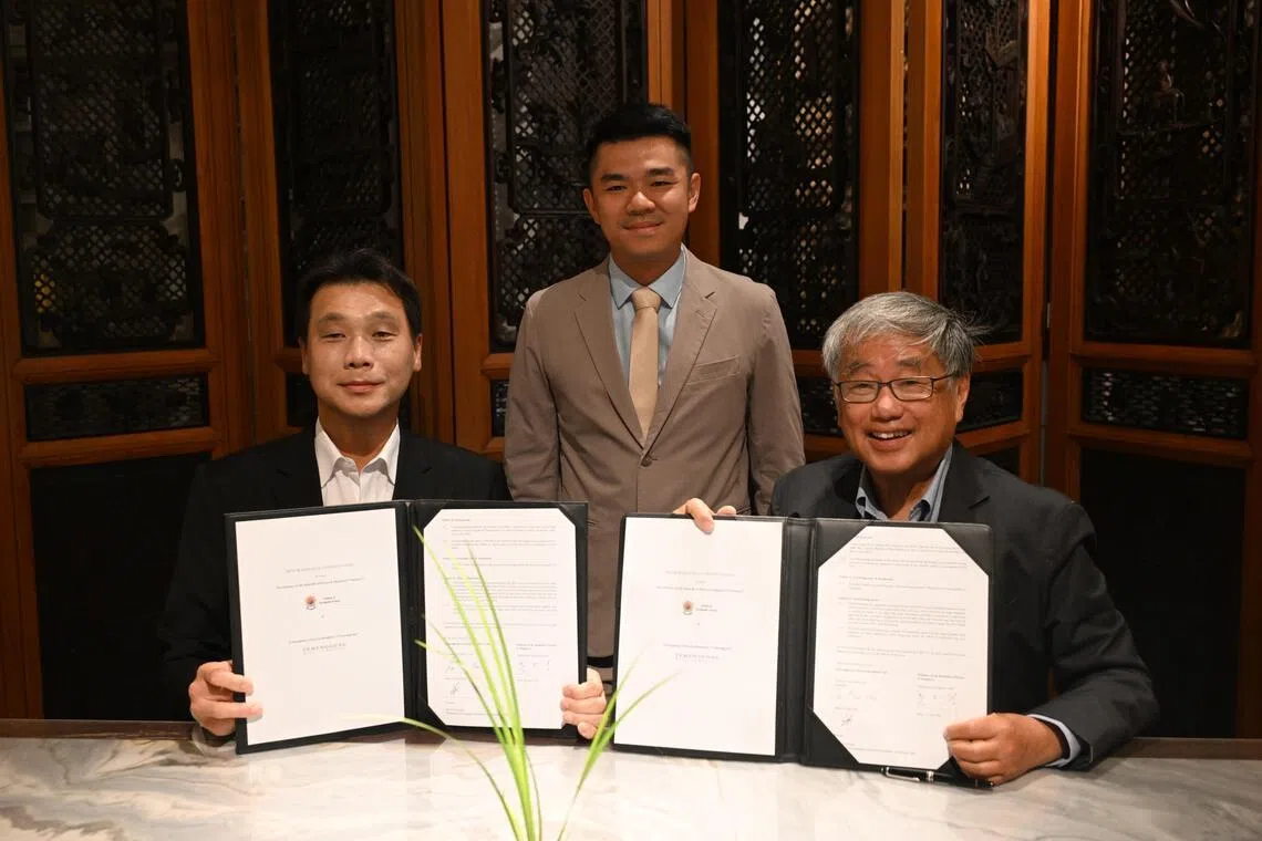 South Korea embassy and Temenggong Artists-In-Residence sign MOU to promote cultural exchange