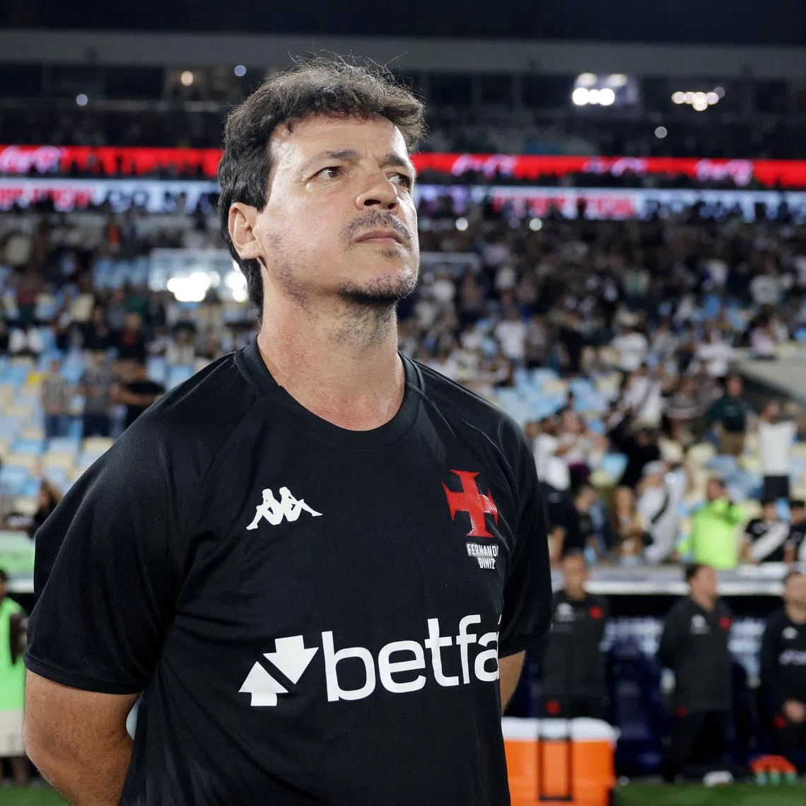 Soccer Football - Brasileiro Championship - Vasco da Gama v Fluminense - Estadio Maracana, Rio de Janeiro, Brazil - October 20, 2025 Vasco da Gama coach Fernando Diniz before the match REUTERS/Ricardo Moraes