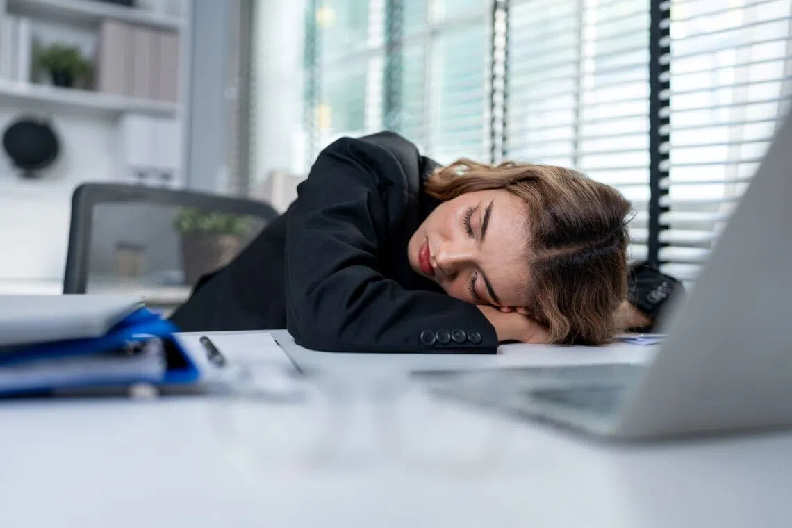 Migraine symptoms can disrupt work and daily activities, but recognising the early signs may help people seek medical advice sooner.