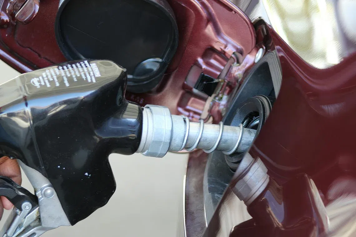 Fuel suppliers Z Energy, Allied Petroleum and Gull said automated pumps were down across the country.