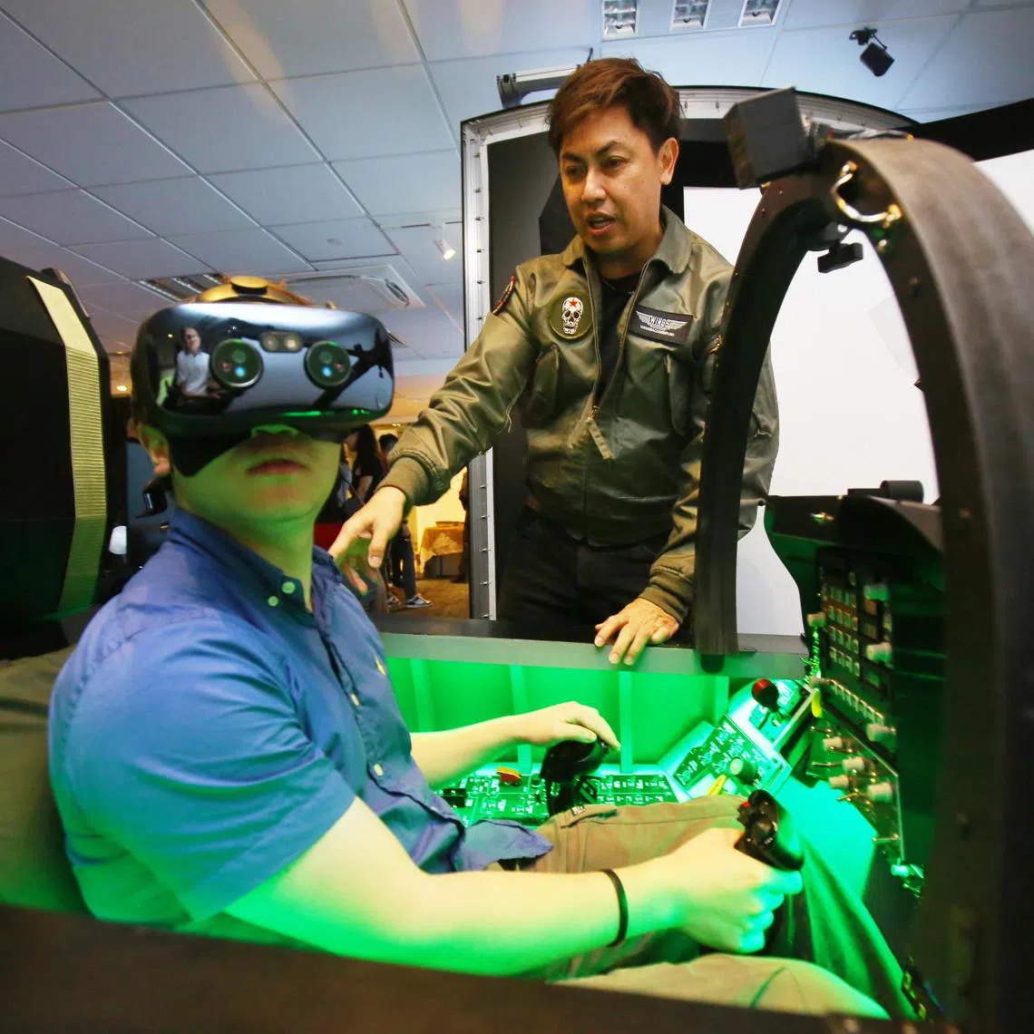 CMG20230530-ChinFC01/特约摄影:陳福洲/柏涵文 / Media launch of Wings Academy, Singapore's largest retail flight simulator centre [ 15 Changi Business Park Crescent, #05-05 Haite Building, Singapore 486006]