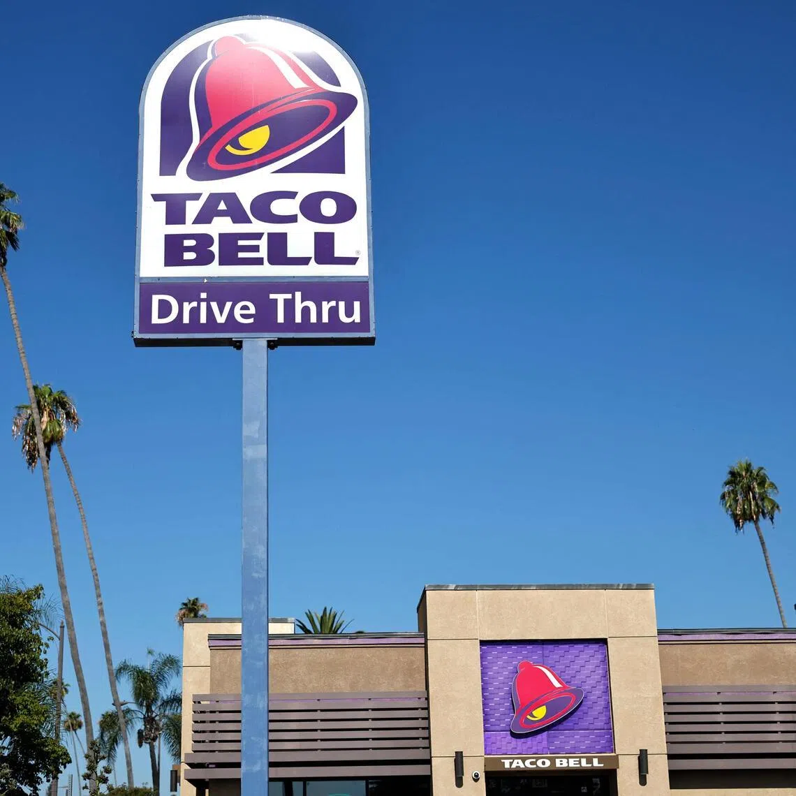 The US authorities are investigating an outbreak of cyclosporiasis linked to shredded iceberg lettuce served at Taco Bell locations in Indiana, Kentucky, Michigan, Ohio, and West Virginia.