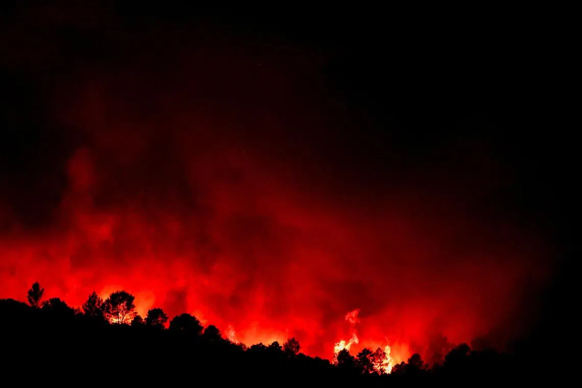 The total area of land burnt so far in 2026 in France – 92,000ha – is the largest on record for any year over the past 20 years.