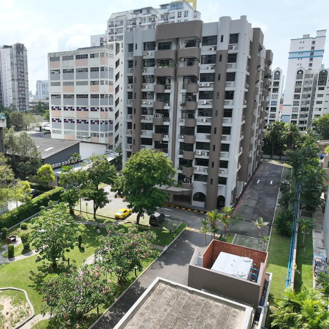 Balestier Regency is a 72-unit freehold condominium off Balestier Road.