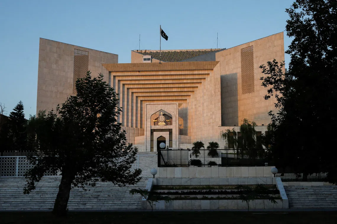 A view of the Supreme Court of Pakistan building during sunset hours in Islamabad, Pakistan October 3, 2023. REUTERS/Akhtar Soomro