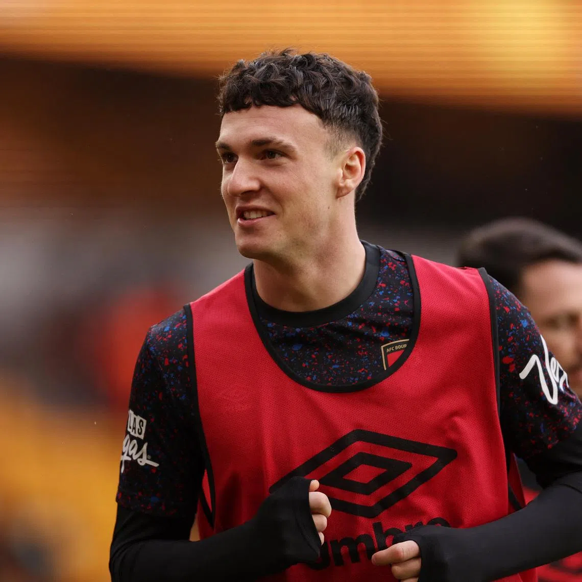 Soccer Football - Premier League - Wolverhampton Wanderers v AFC Bournemouth - Molineux Stadium, Wolverhampton, Britain - January 31, 2026 AFC Bournemouth's Alex Jimenez during the warm up before the match REUTERS/Chris Radburn