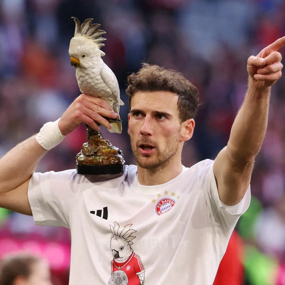 Soccer Football - Bundesliga - Bayern Munich v VfB Stuttgart - Allianz Arena, Munich, Germany - April 19, 2026 Bayern Munich's Leon Goretzka celebrates after winning the Bundesliga REUTERS/Gintare Karpaviciute