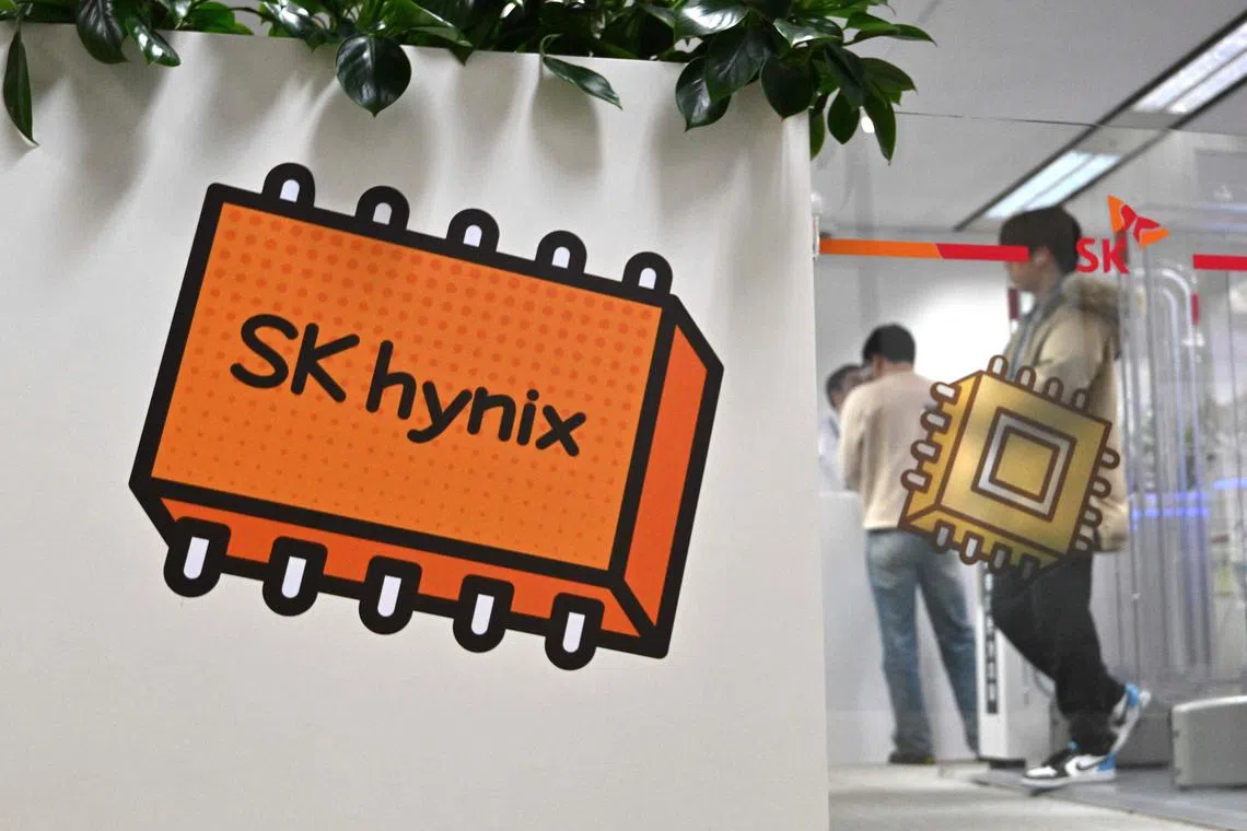 SK Hynix is investing more than US$1 billion in South Korea to expand and improve the final steps of its chip manufacture.