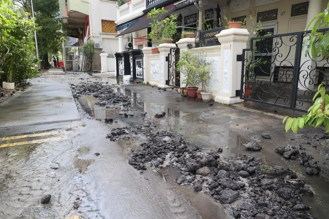 PUB deployed water wagons and the Town Council brought out the reserve water tanks.