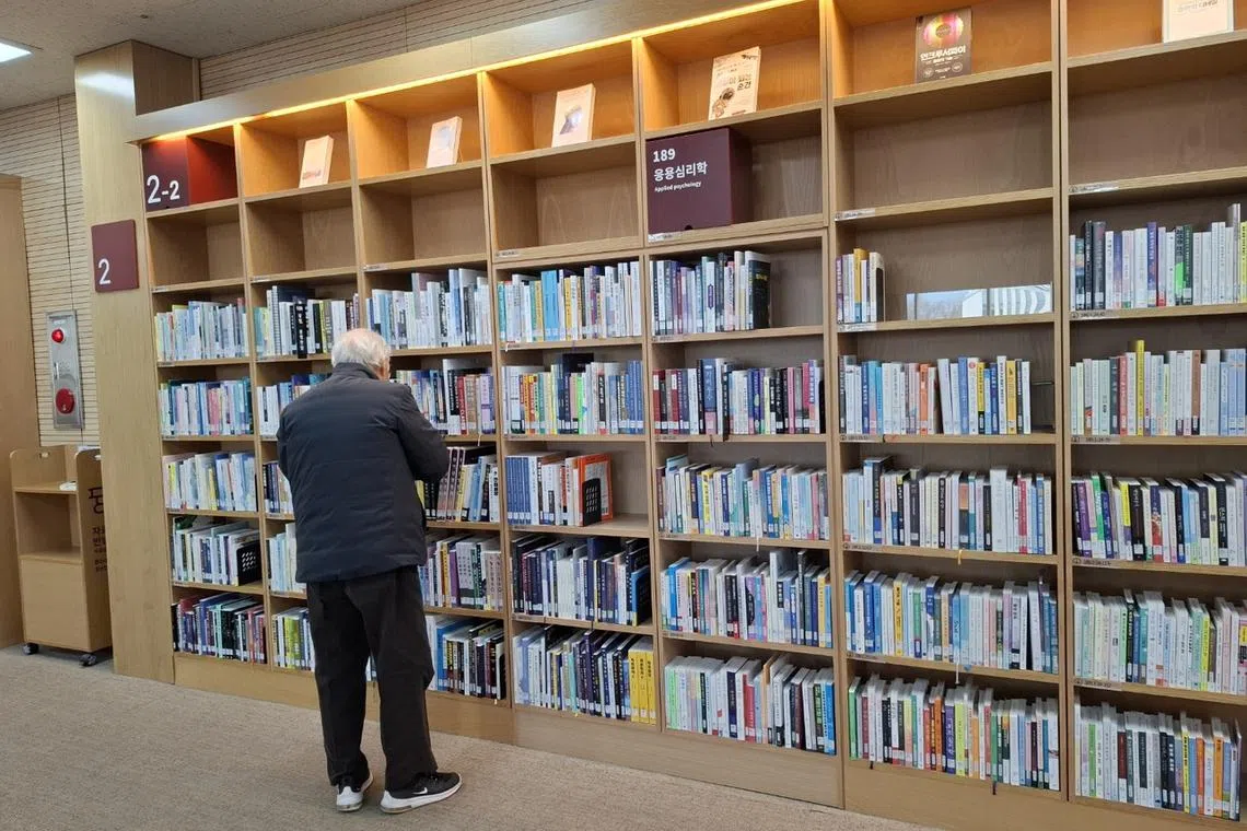For many men in retirement, libraries serve as vital spaces to engage with the world at little to no cost.
