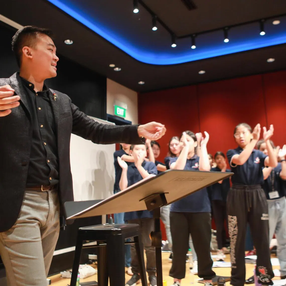 ST20230218_202308981043/nichoir18/Ryan Chiong

Children from the Voices of Singapore Children's Choir at a rehearsal session on Feb 18, 2023. A group of children from Voices of Singapore Children's Choir, led by Conductor-Composer Dr Darius Lim, have been invited to perform in Carnegie Hall, New York, this June.