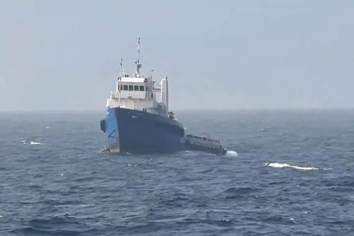 The MV Gautam suffered a critical technical failure while en route from Oman to India, leaving it stranded at sea.