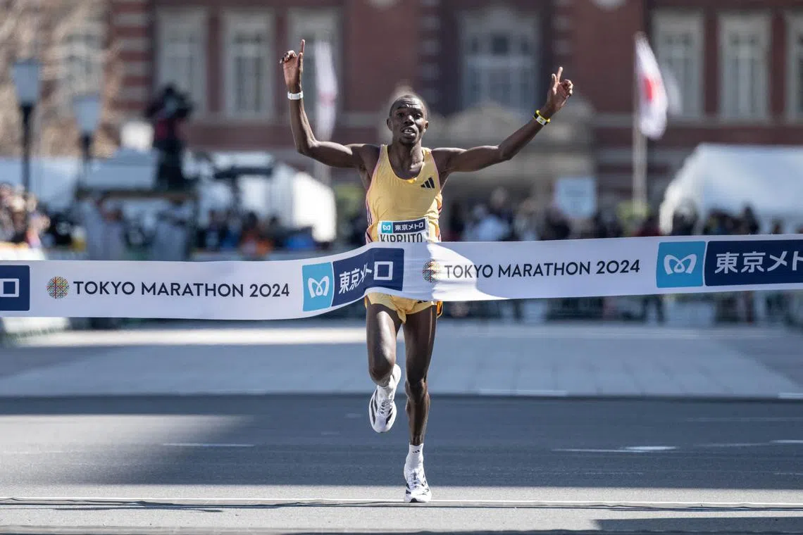 Benson Kipruto of Kenya wins first place in the men?s marathon during the Tokyo Marathon 2024 in Tokyo on March 3, 2024.     YUICHI YAMAZAKI/Pool via REUTERS