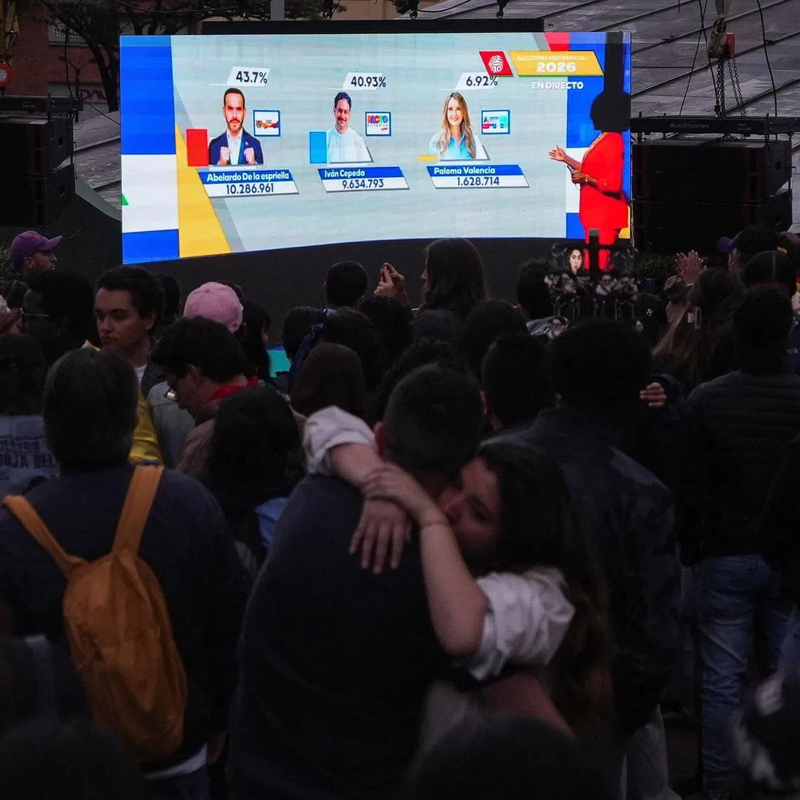 People react to the results of the first round of the presidential election, in Bogota, Colombia May 31, 2026. REUTERS/Enea Lebrun