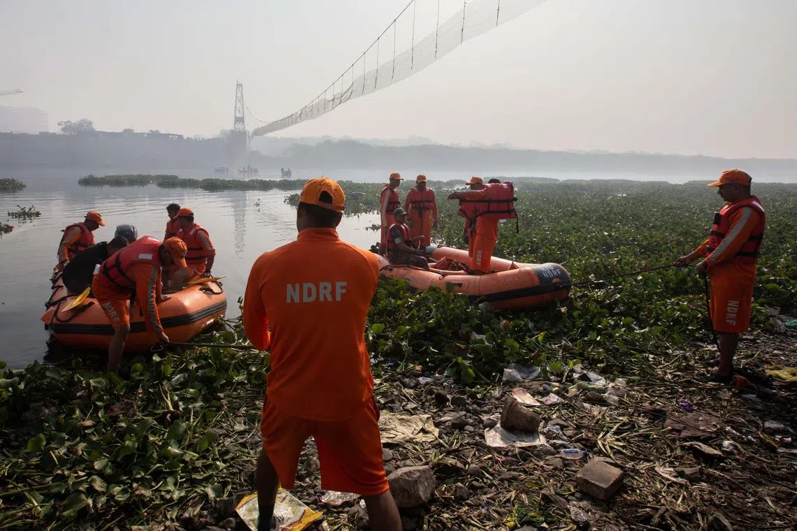 An emergency rescue operation following the collapse of the pedestrian suspension bridge has been called off.