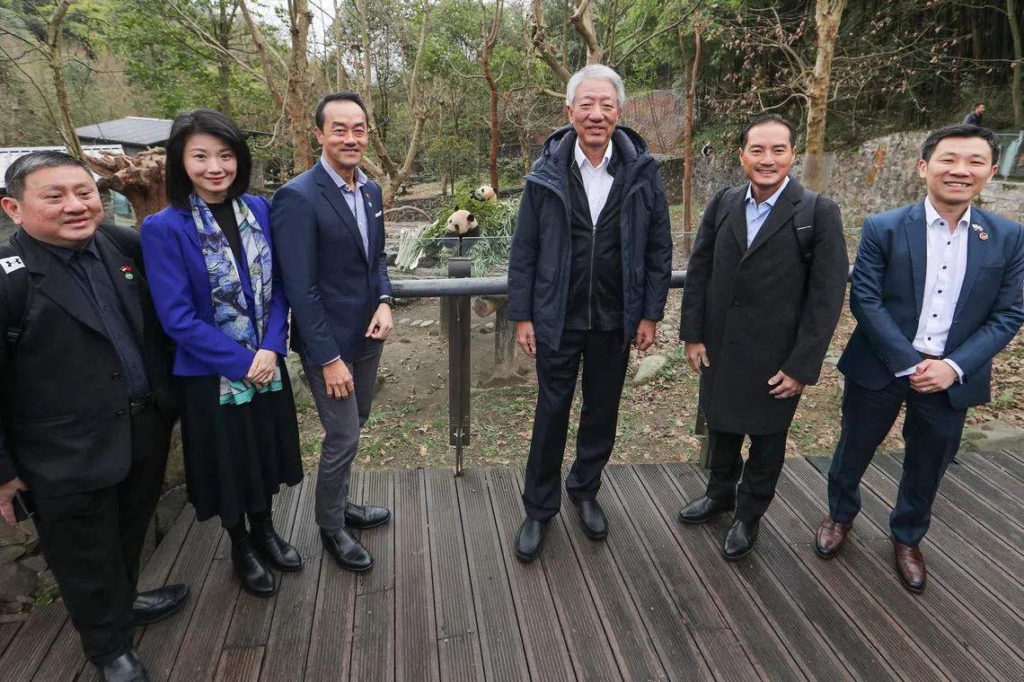 jypanda19 - "Writer to caption"

Credit: MCI