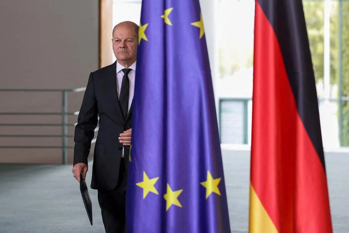 FILE PHOTO: German Chancellor Olaf Scholz in the chancellery, Berlin, Germany, October 8, 2023.   REUTERS/Liesa Johannssen/File Photo