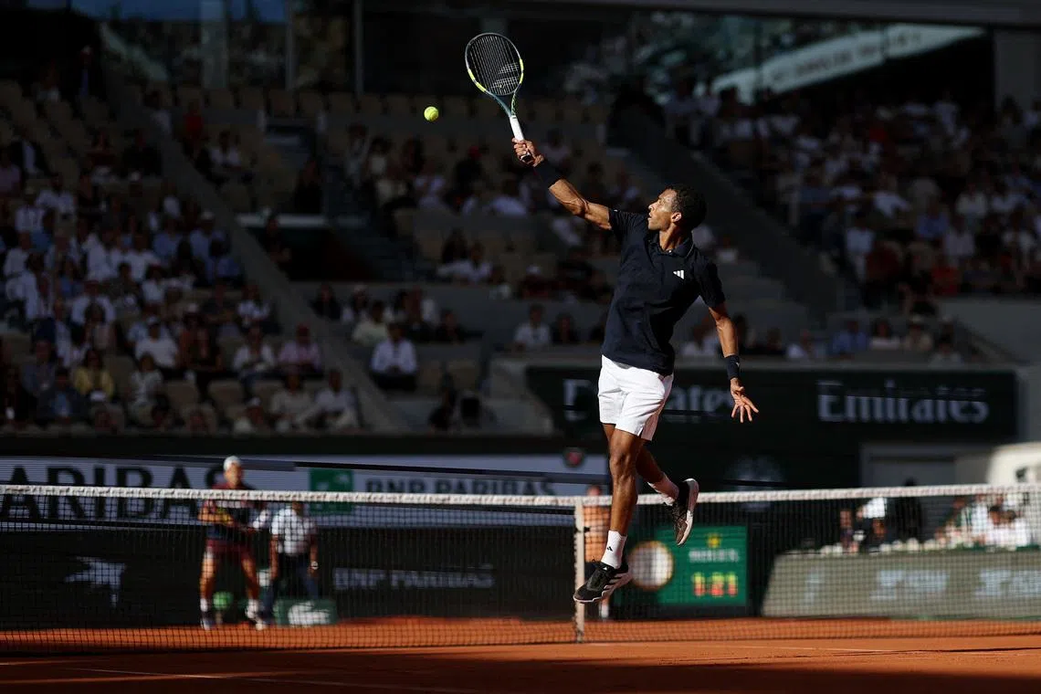 Tennis - French Open - Roland Garros, Paris, France - June 1, 2026 Canada's Felix Auger Aliassime in action during his fourth round match against Chile's Alejandro Tabilo REUTERS/Stephane Mahe