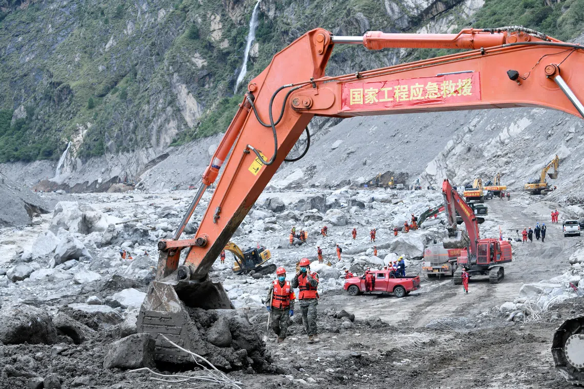 Nepal must rebuild thousands of homes, no let up in search for missing