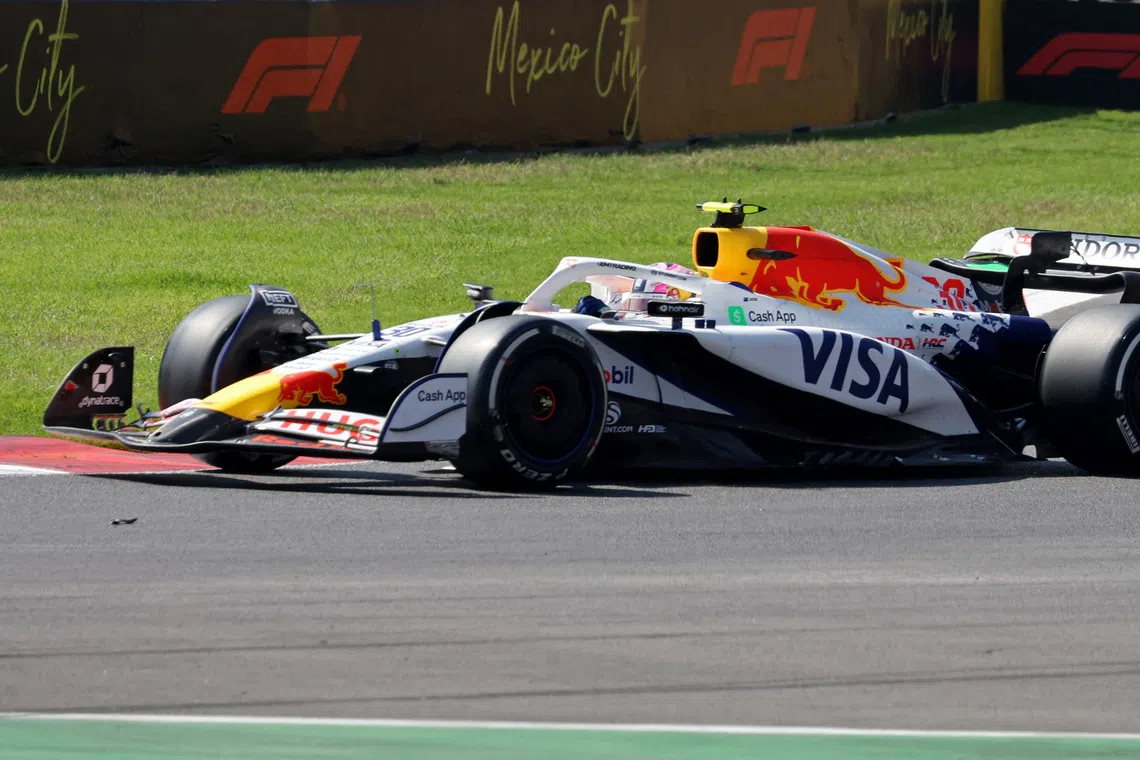Formula One F1 - Mexico City Grand Prix - Autodromo Hermanos Rodriguez, Mexico City, Mexico - October 26, 2025 RB's Liam Lawson in action during the race REUTERS/Henry Romero