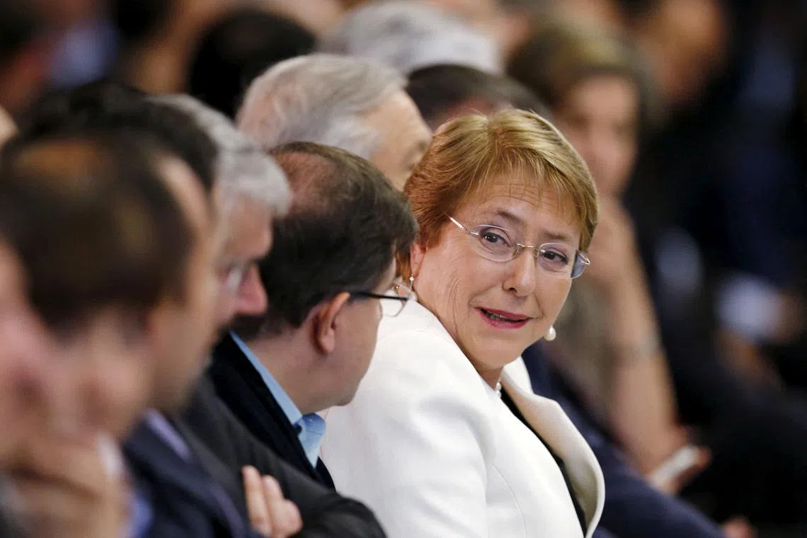 FILE PHOTO: Chile's President Michelle Bachelet meets with Chilean residents in Mexico City August 14, 2015. REUTERS/Henry Romero/File Photo