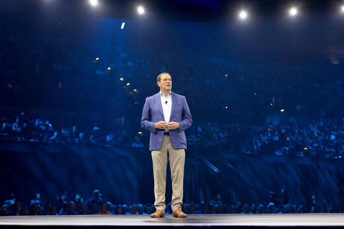 kbcisco - Placing innovation as top priority in his keynote address at the Michelob Ultra Arena, Cisco's chief executive Chuck Robbins is determined not to miss out the AI opportunity this time.


Source and Copyright: Cisco