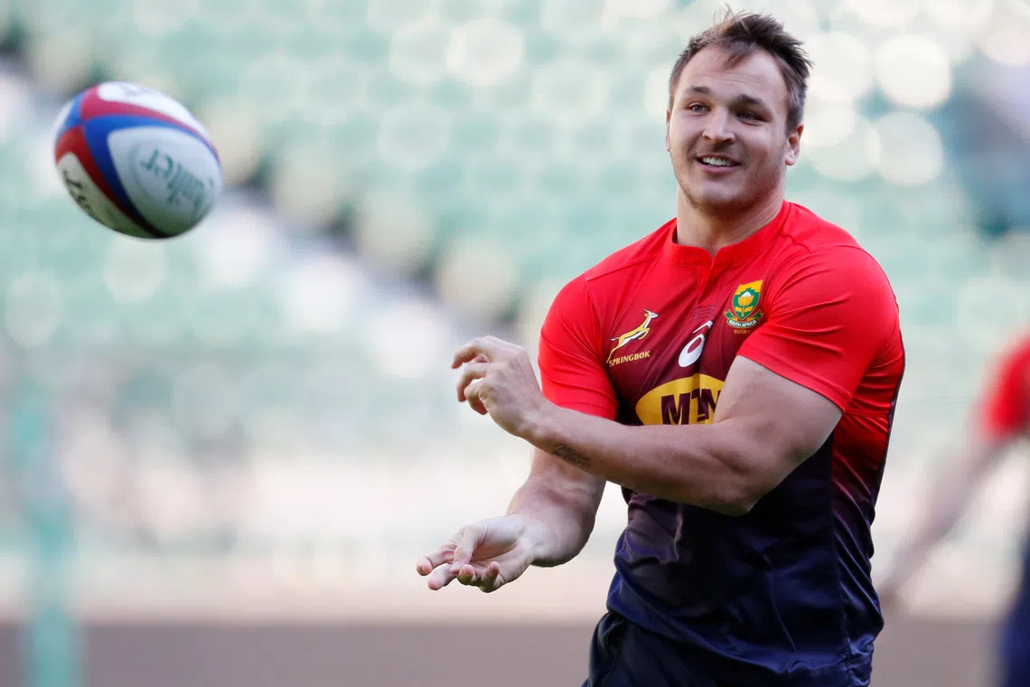 Rugby Union - South Africa Captains Run - Twickenham Stadium, London, Britain - November 2, 2018  South Africa's Andre Esterhuizen during the captains run  Action Images via Reuters/Paul Childs