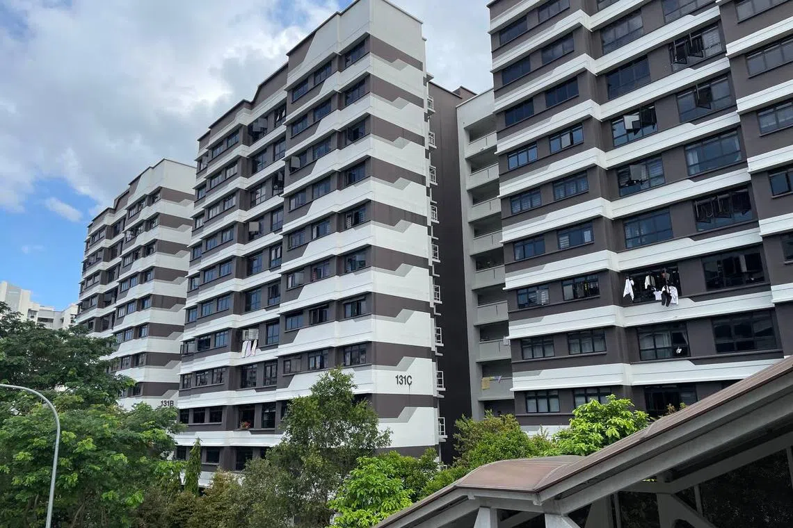 The SCDF was alerted to the fire at Block 131C Canberra Crescent at 12.45pm on Feb 24.