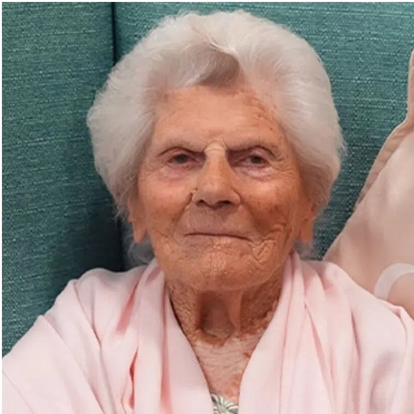 English woman Ethel Caterham, celebrated her 117th birthday on Aug 21 with her family and friends.