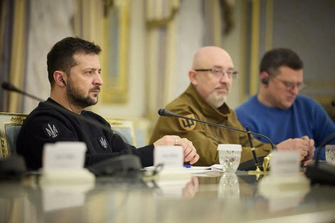 FILE PHOTO: Ukraine's President Volodymyr Zelenskiy and Defence Minister Oleksii Reznikov attend a meeting with German Defence Minister Boris Pistorius, amid Russia's attack on Ukraine, in Kyiv, Ukraine February 7, 2023. Press Service of the Defence Ministry of Ukraine/Handout via REUTERS/File Photo