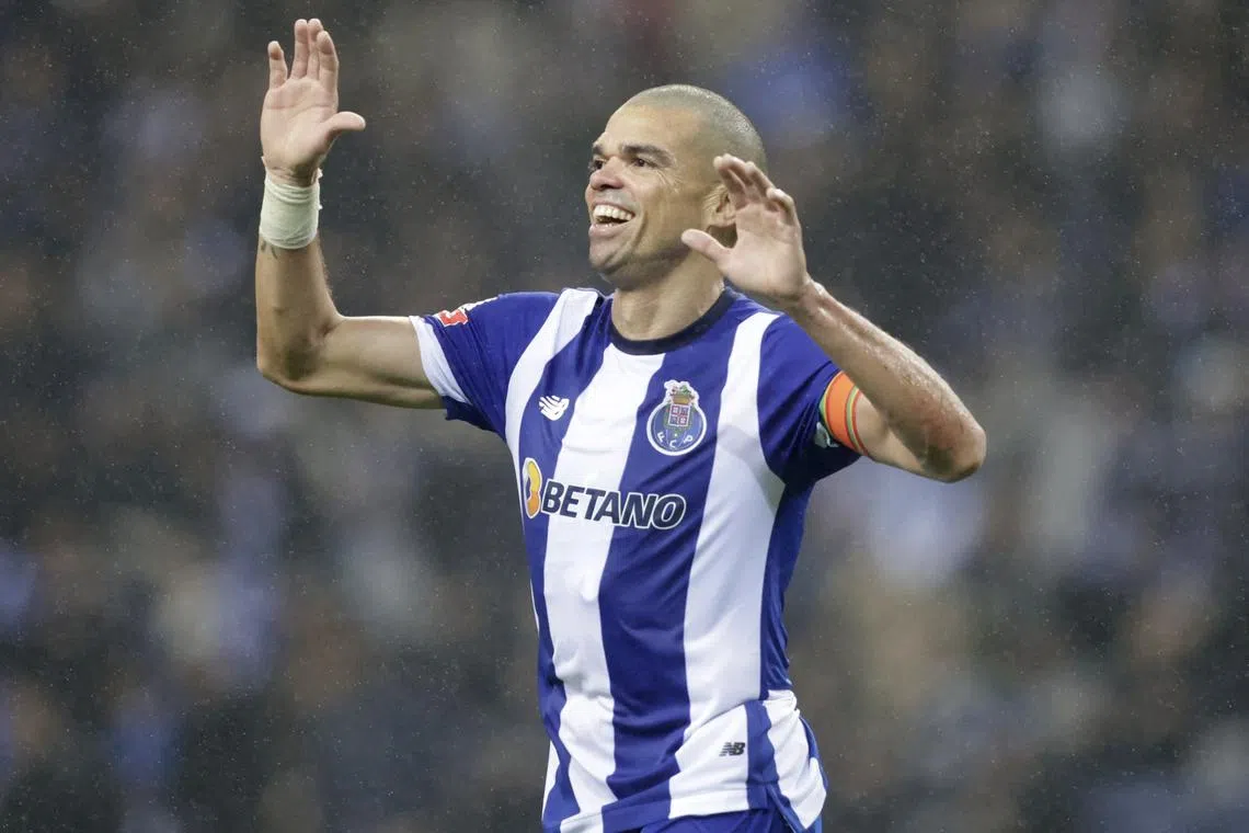 FILE PHOTO: Soccer Football - Primeira Liga - FC Porto v Casa Pia - Estadio do Dragao, Porto, Portugal - December 9, 2023 FC Porto's Pepe celebrates scoring their third goal REUTERS/Miguel Vidal/File Photo