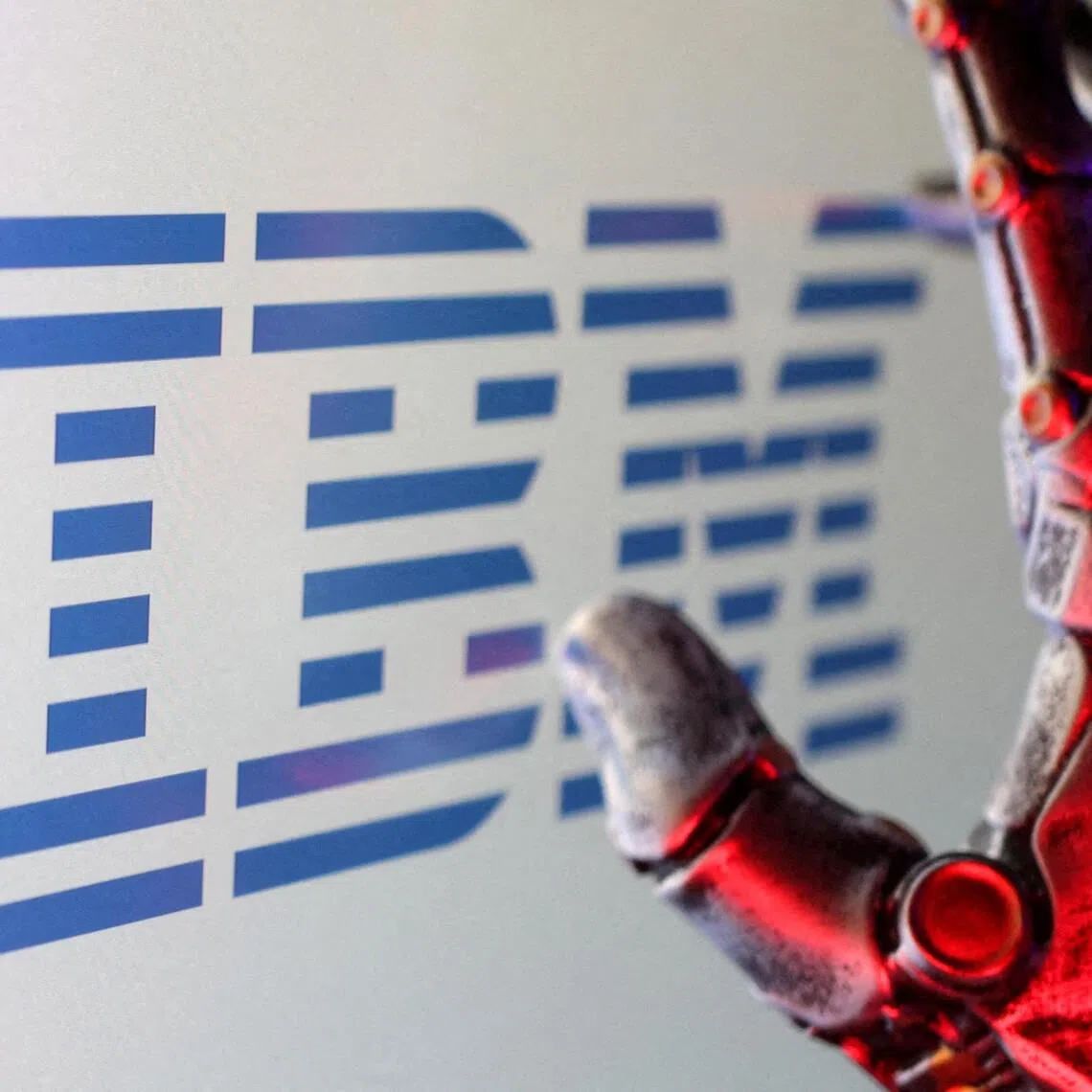 IBM in October saw a slowdown in growth in the key cloud software segment, raising alarm bells about its ability to benefit more from booming AI-related demand.