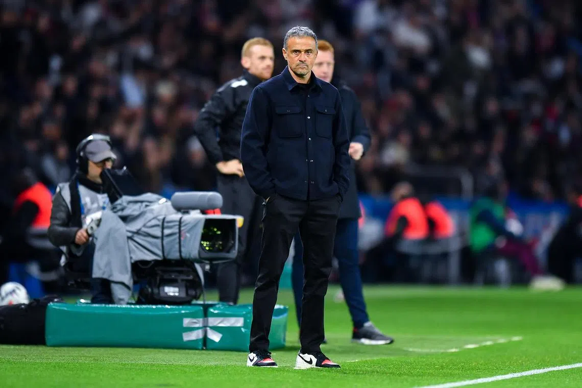 Paris Saint-Germain coach Luis Enrique has admitted that he is worried about his side's performances in the Champions League.