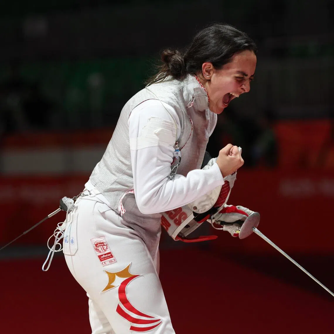Amita Berthier produced a 11-2 run late on, but it was not enough for Singapore’s women’s foil team who were beatean 45-35 by Hong Kong in the quarter-finals.