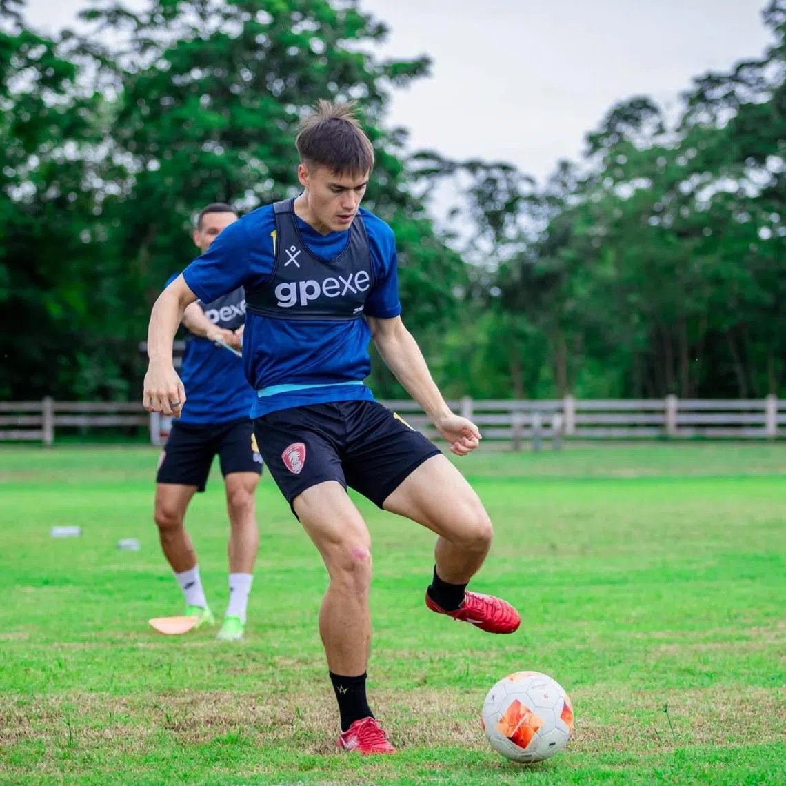 Ryhan Stewart in training with newly promoted Thai League 1 club Kanchanaburi Power FC.