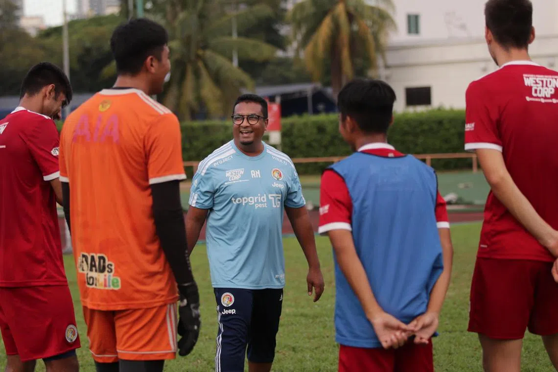 Coach Akbar Nawas instructing players in training at Toa Payoh Stadium on Feb 22, 2022.