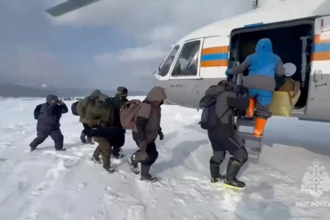 Russia says it rescues all 139 fishermen stranded on ice floe in