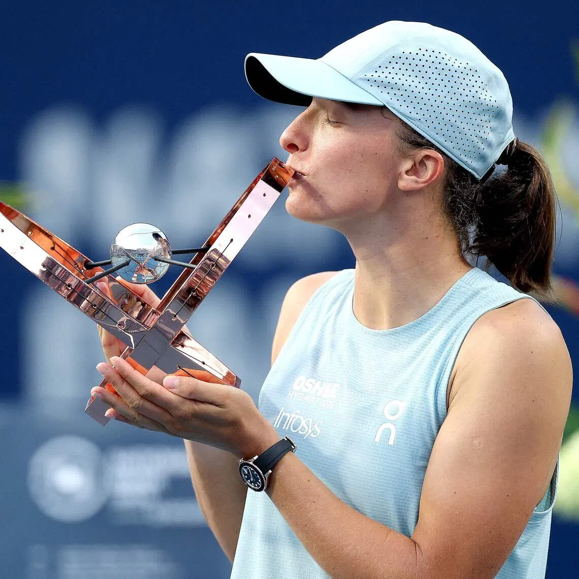 Iga Swiatek won her first title of 2026 at the WTA 1000 in Toronto.
