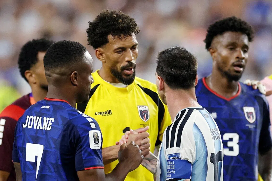 Cape Verde’s Jovane Cabral and 40-year-old goalkeeper Vozinha speaking with Argentina’s Lionel Messi after their World Cup campaign came to an end.