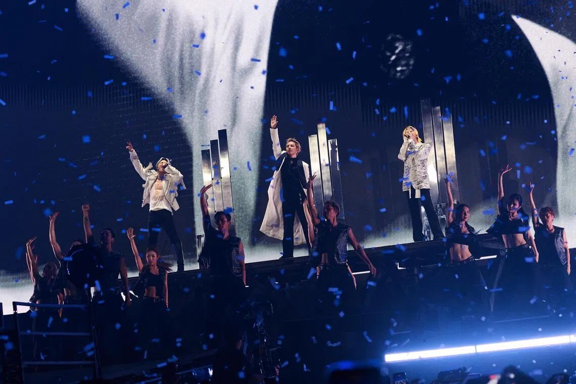Daesung, Taeyang and G-Dragon delivered a spectacular performance at the National Stadium on Oct 17, celebrating their 20th anniversary with the XX : Cosmos world tour.