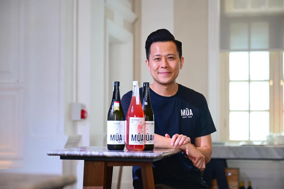 ST20240612_202480758762 hybooze22 Tan Hsueh Yun/Azmi Athni//

Mr Na Dai Kang of Mua Craft Sake.

ST PHOTO: AZMI ATHNI