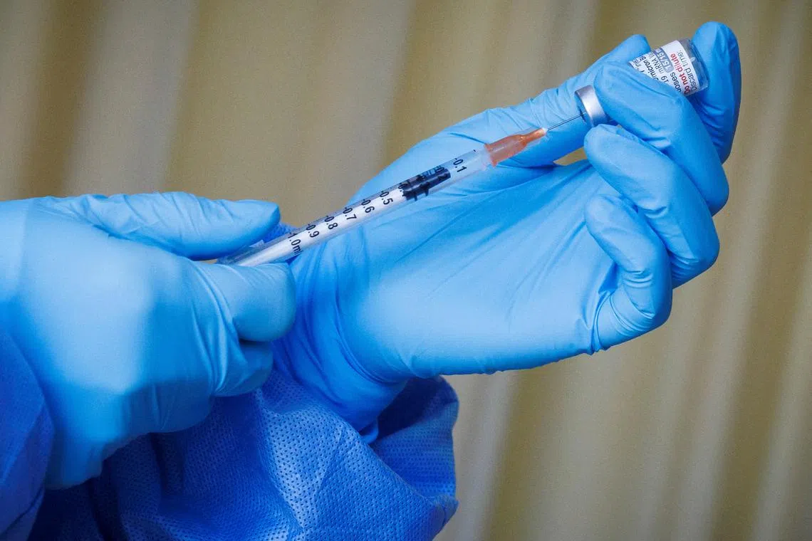 The researchers found that hybrid immunity did the best job at protecting people from getting Covid-19.
