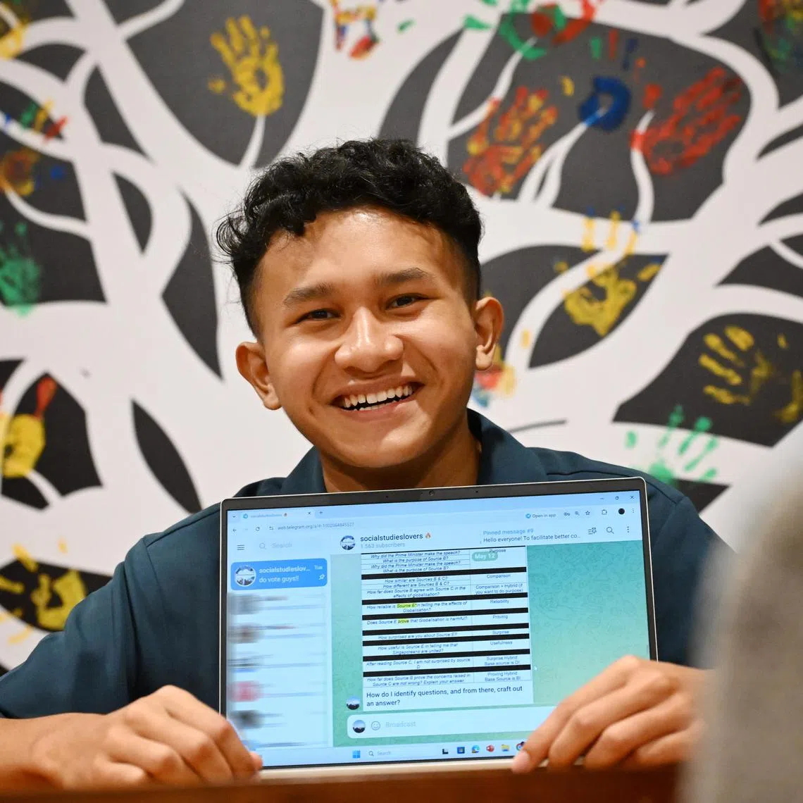 Mr Mohammed Danie Dahlan owns the 'socialstudieslovers' Telegram Channel.