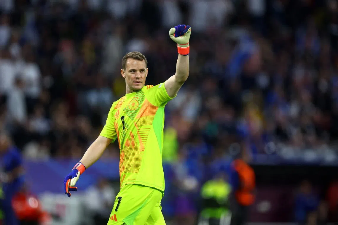 FILE PHOTO: Soccer Football - Euro 2024 - Group A - Germany v Scotland - Munich Football Arena, Munich, Germany - June 14, 2024   Germany's Manuel Neuer celebrates their third goal scored by Kai Havertz REUTERS/Lee Smith/File Photo