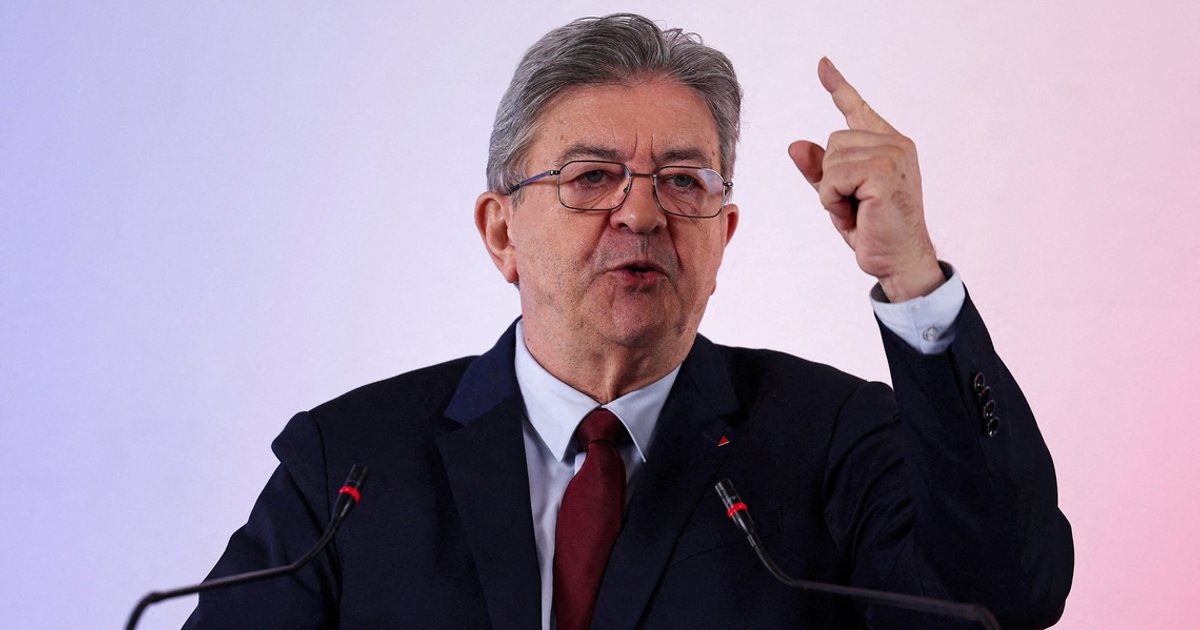 Far-left leader Melenchon in firing line as France blame-game heats up