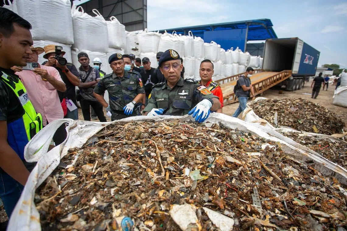 Malaysia starts enforcing total ban on e-waste imports