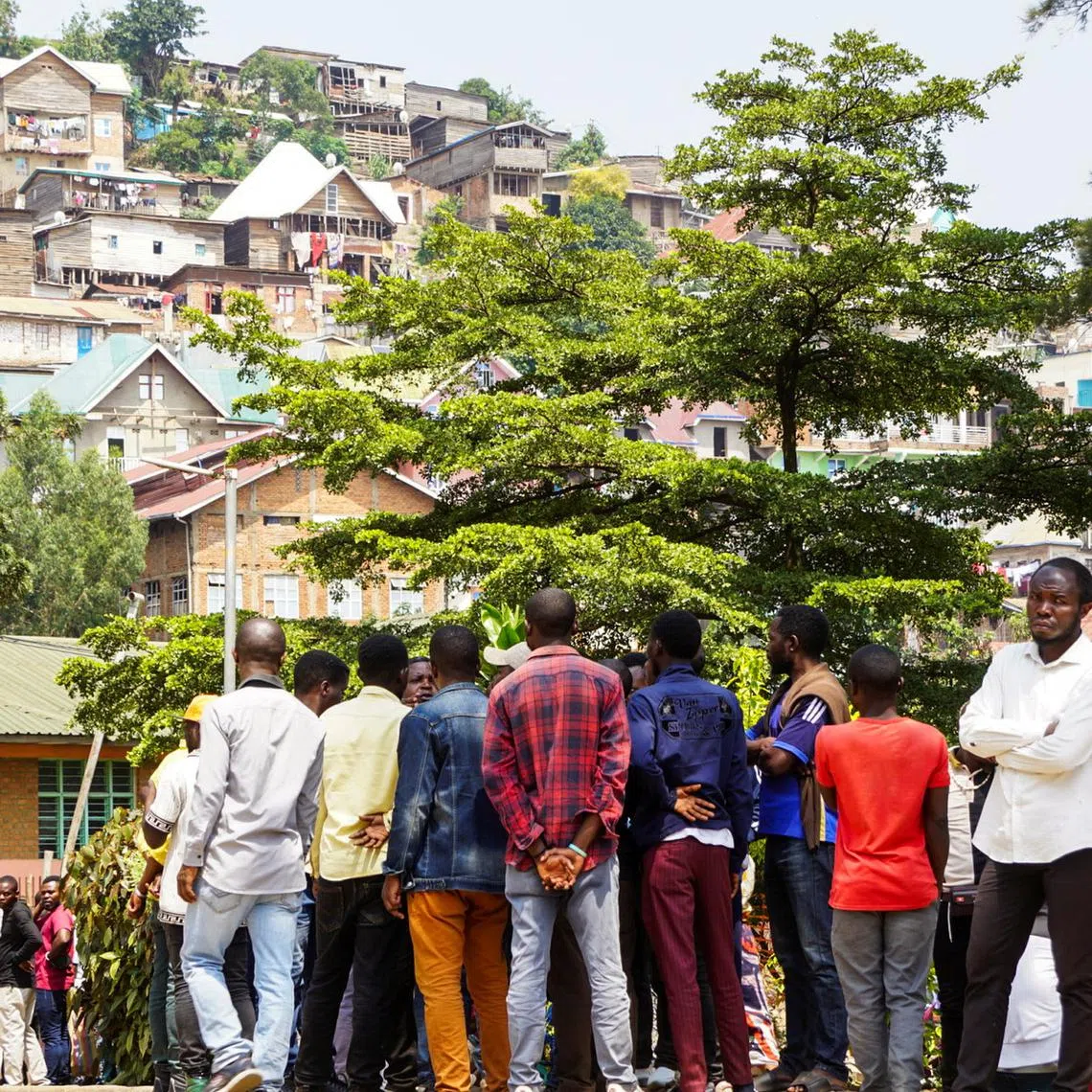 Volunteers gather to donate blood for those injured while attending a rally at the Place de l'Independence, addressed by Congolese rebel leader and coordinator of the AFC-M23 movement, at the Provincial General Reference Hospital of Bukavu (HPGRB), in Bukavu, eastern Democratic Republic of Congo February 28, 2025. REUTERS/Victoire Mukenge