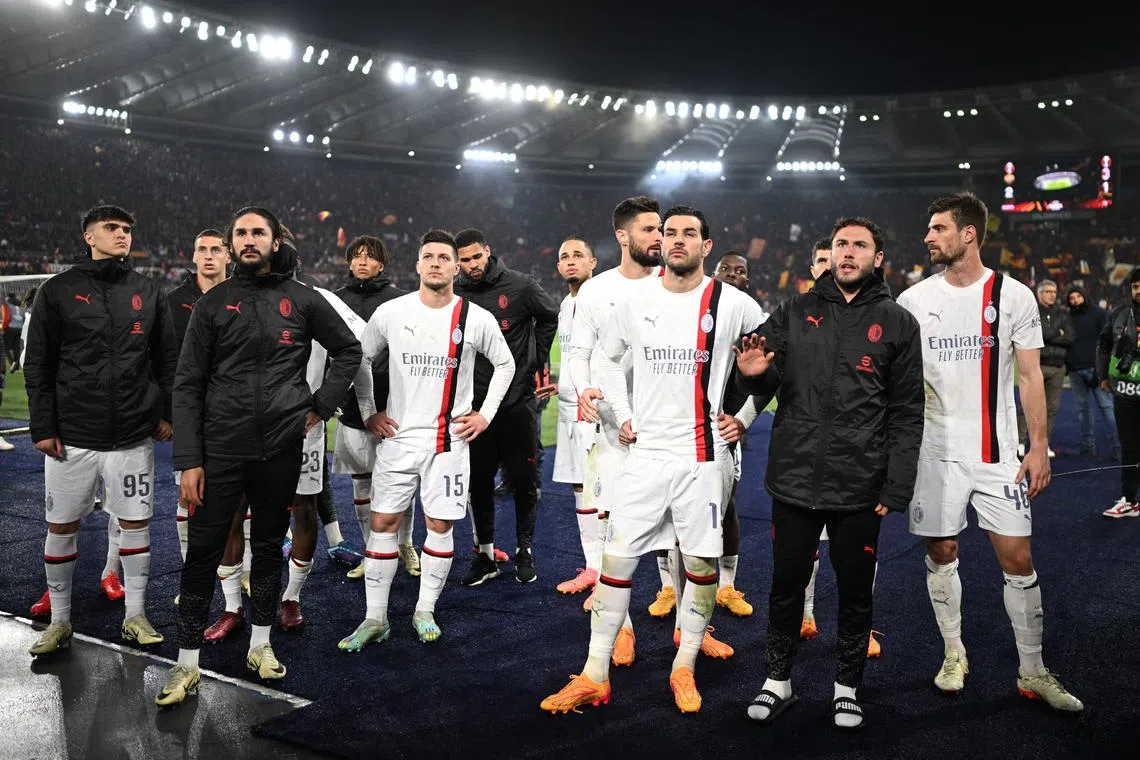 Soccer Football - Europa League - Quarter Final - Second Leg - AS Roma v AC Milan - Stadio Olimpico, Rome, Italy - April 18, 2024 AC Milan's Theo Hernandez with teammates look dejected after the match REUTERS/Daniele Mascolo/File Photo