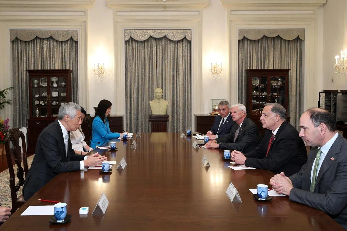 A United States congressional delegation calling on Prime Minister Lee Hsien Loong on April 4, 2023.


